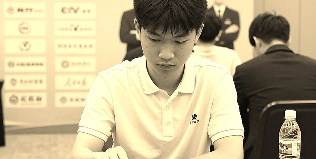 ChessBase Magazine 225: Praha 2026, 27 ván cờ ngắn và loạt bài khai cuộc mới