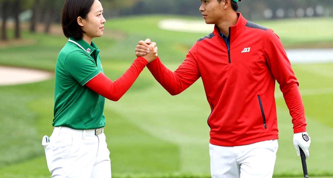 Bóng tennis trên green 15 ở St Andrews: lỗ hổng nằm trong chính thể thức pro-am