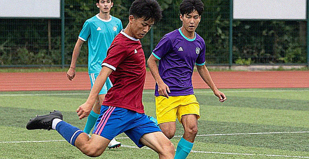 CCH Sur và khoảng lặng sau khán đài UNAM