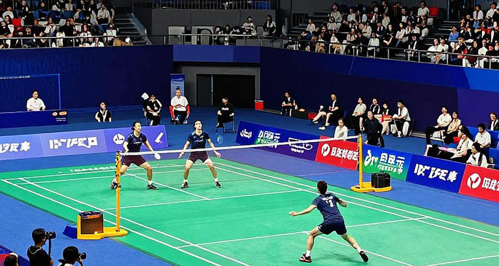 Chiếc cúp Super 100 của Aidil Sholeh và tấm bản đồ 27 tháng hạn hán của cầu lông Malaysia Chiếc cúp Super 100 của Aidil Sholeh và tấm bản đồ 27 tháng hạn hán của cầu lông Malaysia