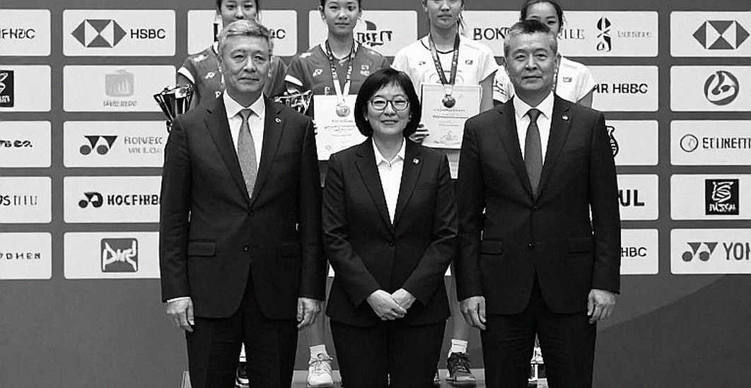 Badminton Injury Diary: Knees Do Not Read the Rankings