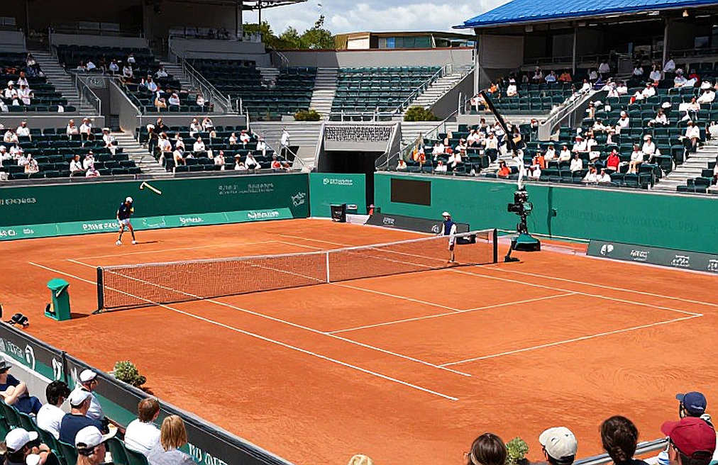 Gen.G hạ Hanwha Life 22-7: nhà vô địch MSI đứng sát mép loại ở Swiss Stage
