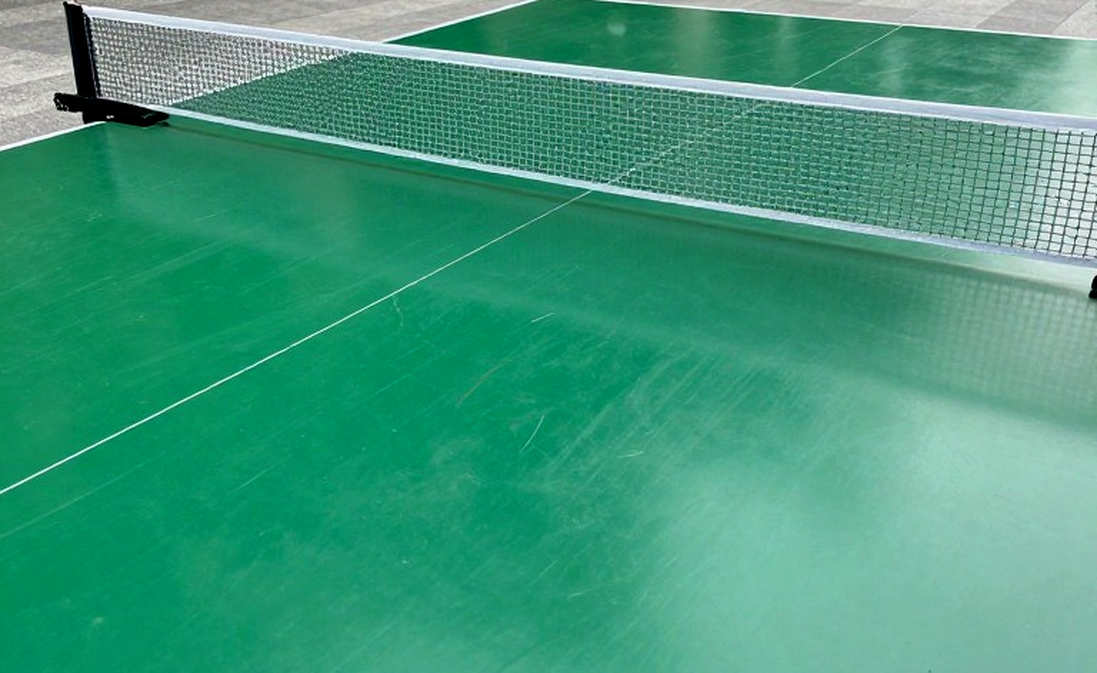 Bóng bàn Trung Quốc sau Paris 2026: phòng y tế trống, kho đồ động
