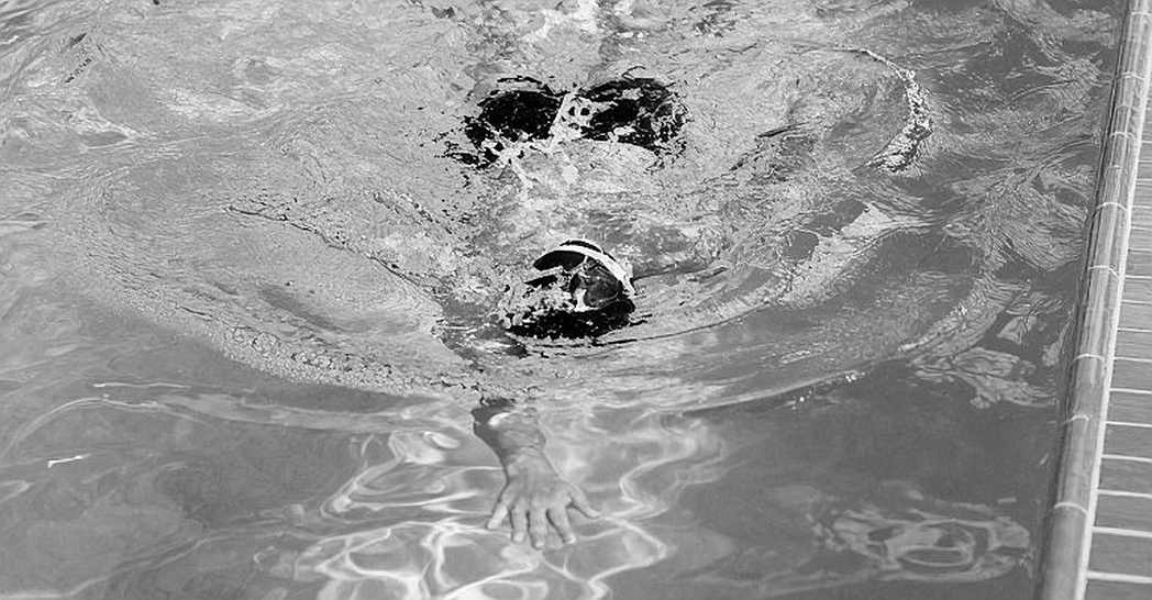 Roos Vanotterdijk Downs Own Belgian Record in 50 Fly, Cracks All-Time Top 10